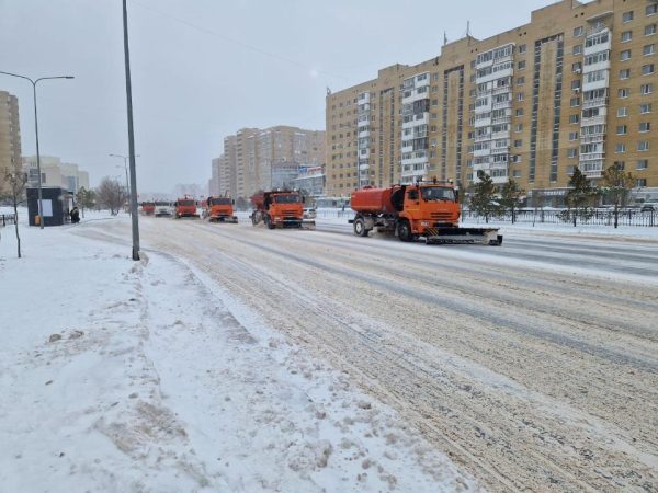 Зимний период в столице: коммунальщики вывезли 3,6 млн кубометров снега