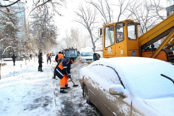 Очистка улично-дорожной сети:  в Алматы зимой будут убирать по-новому