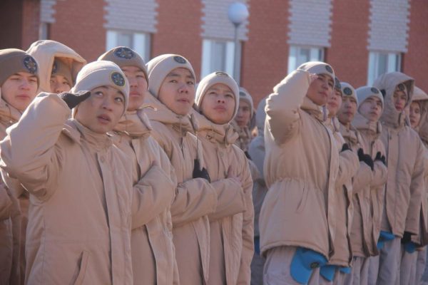 «Жас сарбаз»: 135 школьников вступили в ряды военно-патриотического движения