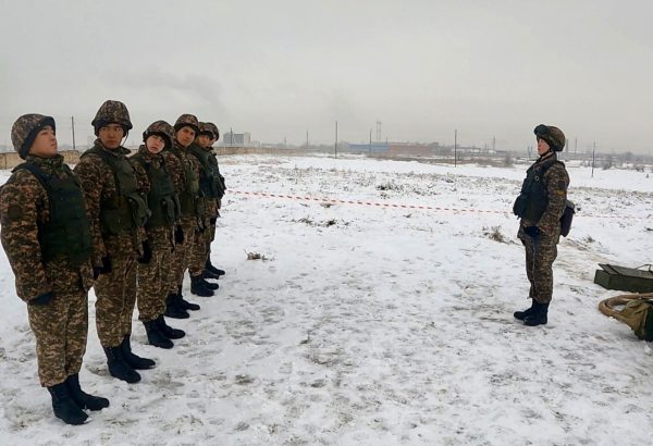 Военные кадеты готовятся к службе: Стажировка в Конаевском гарнизоне