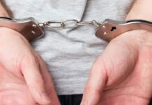 НАЛОГОВИК–МОШЕННИК