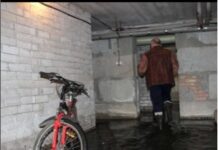 ГОРОД В АКМОЛИНСКОЙ ОБЛАСТИ УТОПАЕТ В КАНАЛИЗАЦИОННЫХ ОТХОДАХ