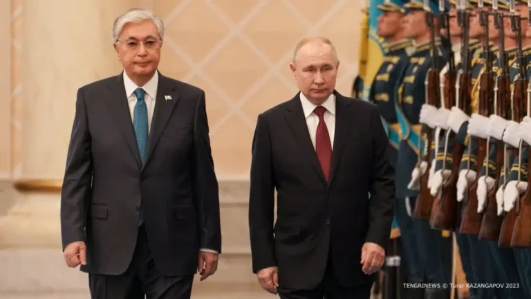 «Сложились очень добрые, доверительные отношения» — Путин о Токаеве