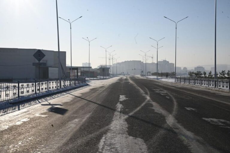 Транспортное движение по новой дороге и мосту запустили в Кокшетау