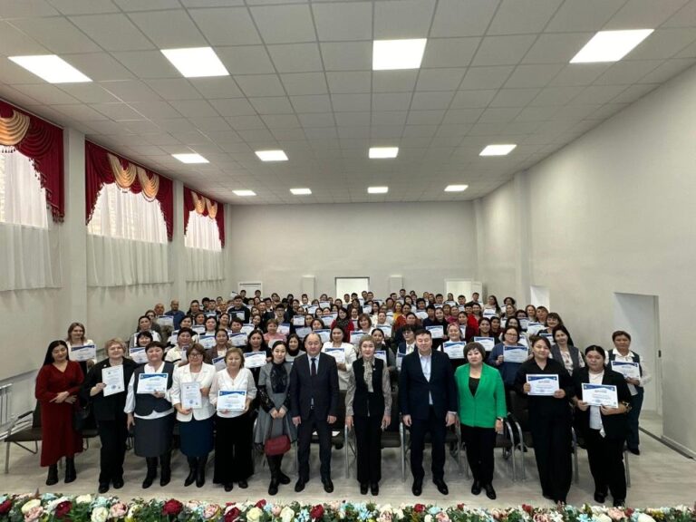 Методы и приемы решения олимпиадных задач по математике обсудили учителя математики со всей страны