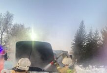 Огнеборцы потушили грузовой автомобиль за 14 минут