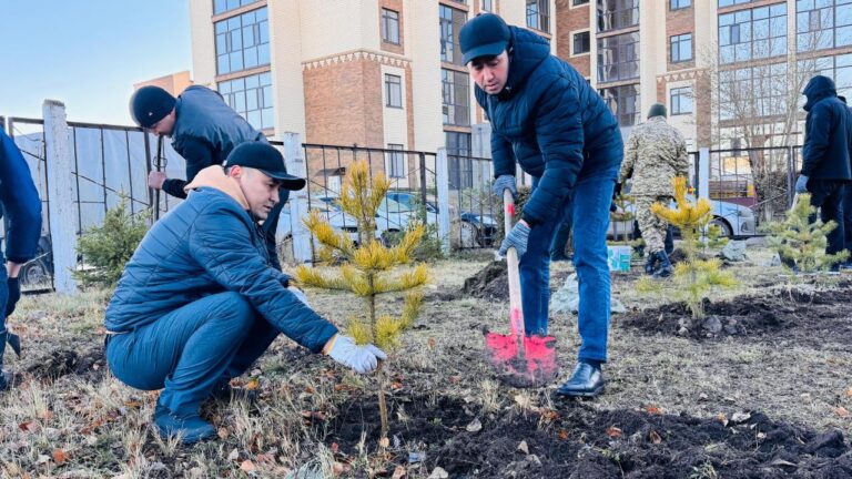 Акмолинские спасатели поддержали акцию «Таза Қазақстан»