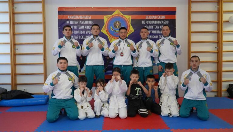 Совместная тренировка детей с чемпионами