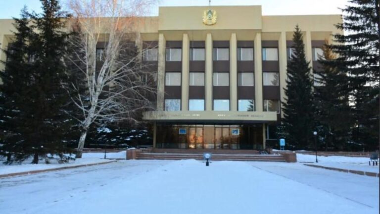 Поздравление акима Акмолинской области Марата Ахметжанова с Рождеством Христовым