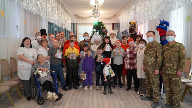 Праздник для детей устроили спасатели Акмолинской области