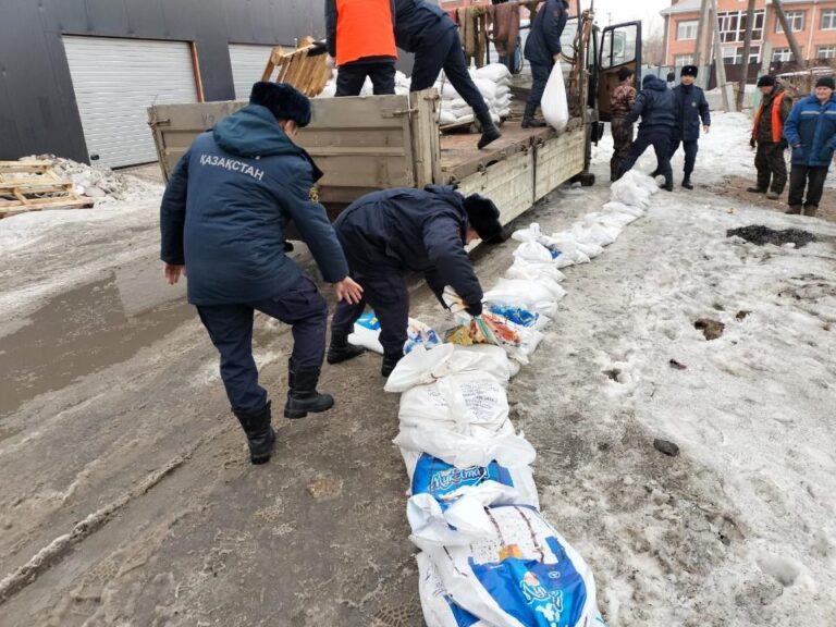 Субботник в преддверии паводков