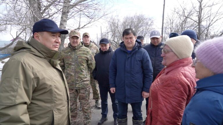 Оперативно реагировать на возникающие угрозы в Буландынском районе поручил аким Акмолинской области