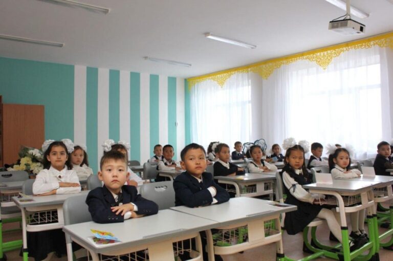 С 1 апреля начался прием документов для зачисления в первый класс.