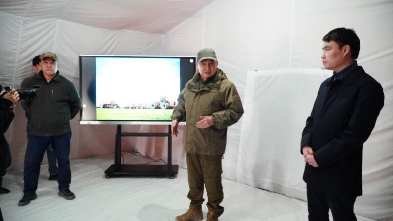 Марат Ахметжанов встретился с аграриями Жаркаинского района